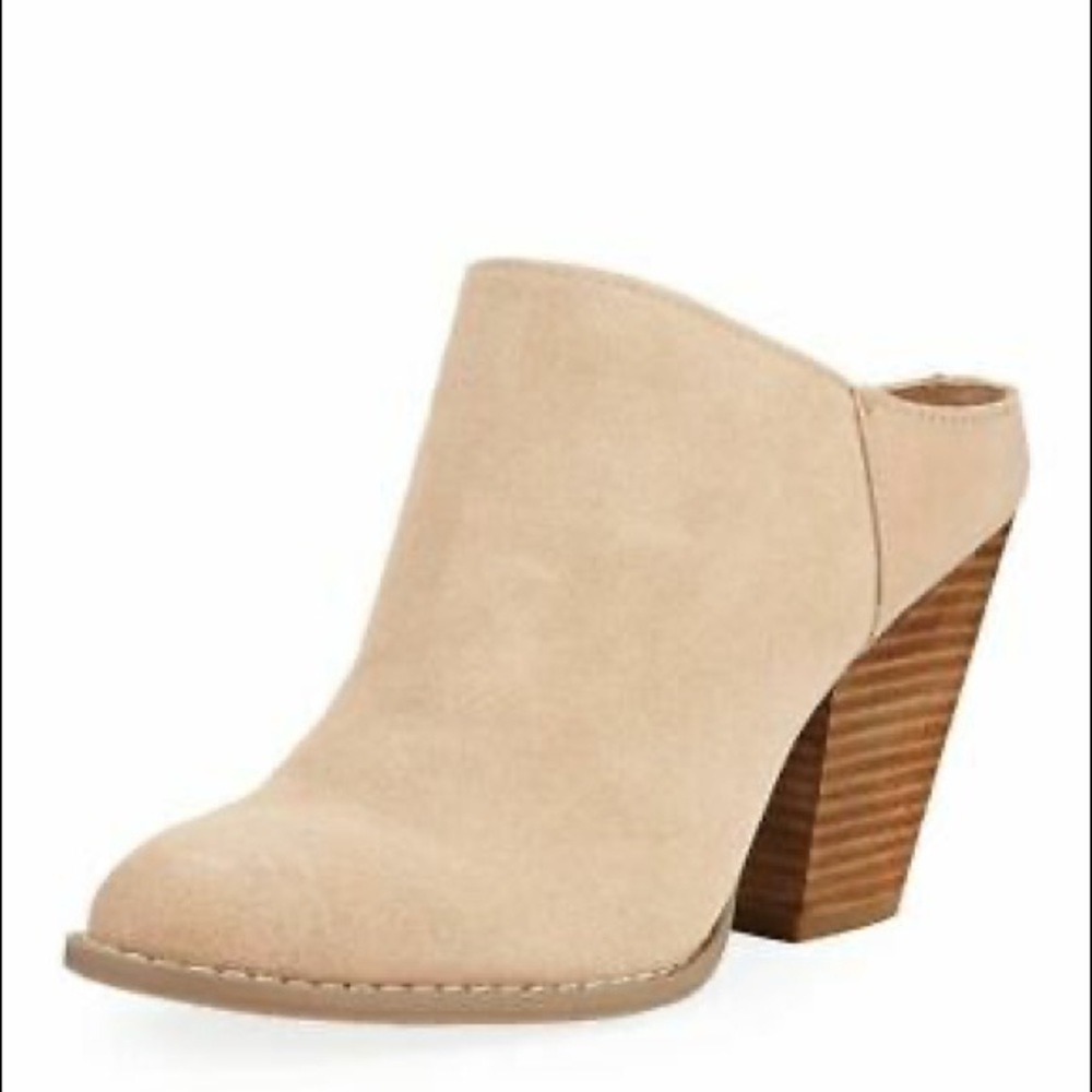 NEW Dolce Vita Hollis Suede Western-Inspired Mules